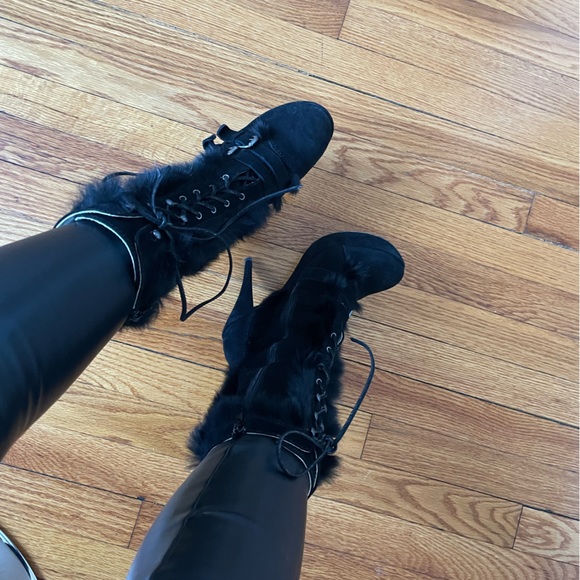 Sexy black fur boots from Portugal😍 - Picture 1 of 9